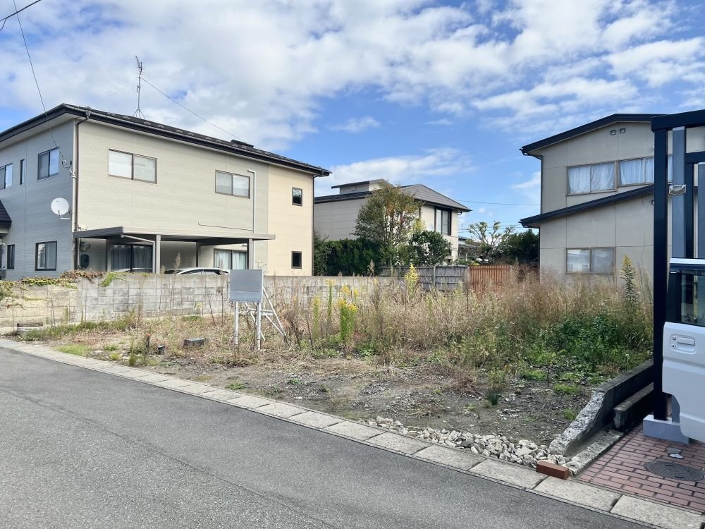 【建築条件無し】秋田市東通明田12